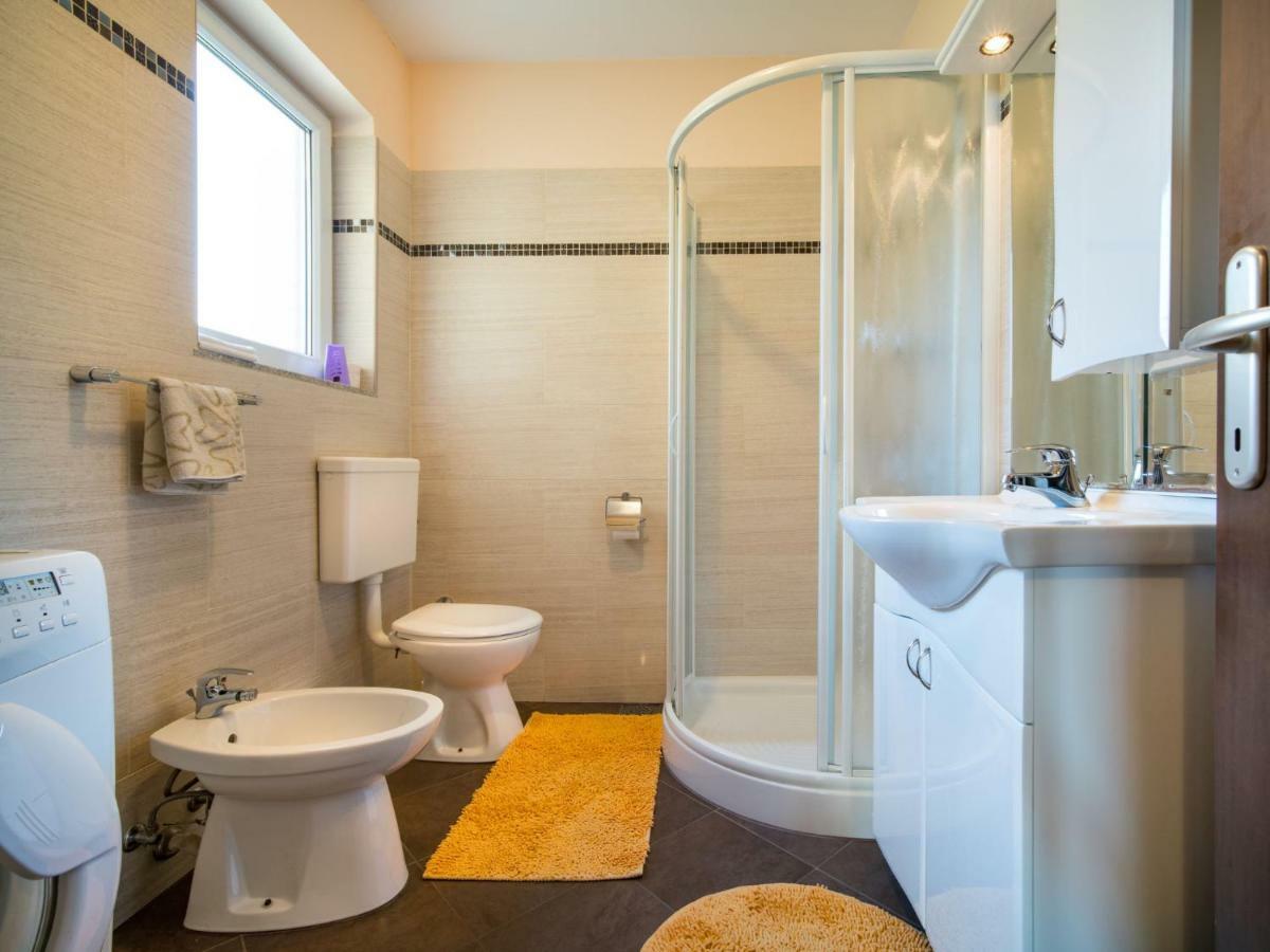 Apartment Silvana-3 By Interhome มาทุลยี ภายนอก รูปภาพ